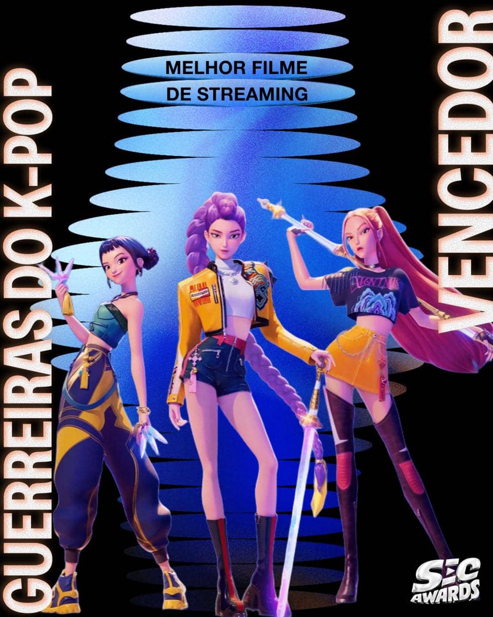 Tiga karakter animasi perempuan dari film KPop Demon Hunters berpose dengan latar tulisan penghargaan SEC Awards 2026 sebagai pemenang.