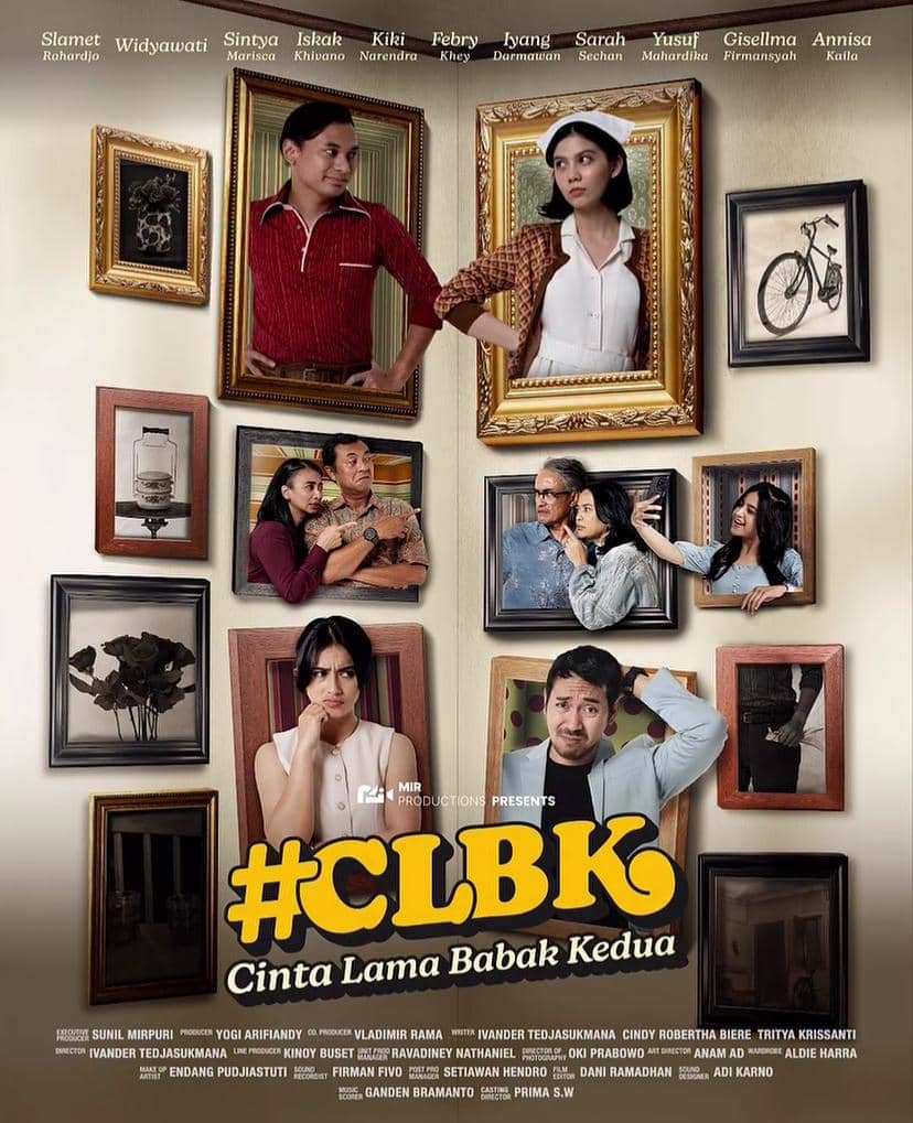 Poster film Cinta Lama Babak Kedua menampilkan para pemeran utama dalam bingkai foto dengan latar dinding krem dan judul besar #CLBK di bagian bawah.