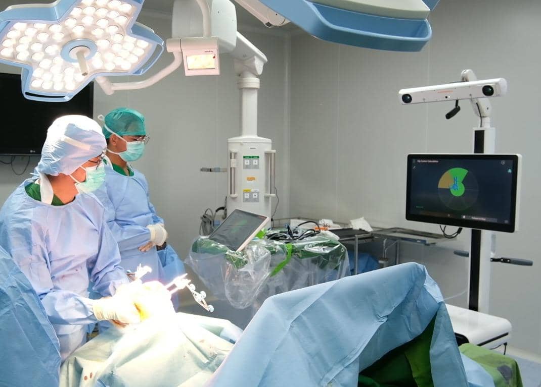 CORI Robotic Surgical System Bantu Layanan Ortopedi, Ini Keunggulannya  