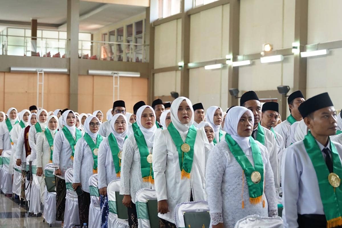 2.655 Guru Baru dari UIN Walisongo, Siap Hadapi Tantangan Zaman?
