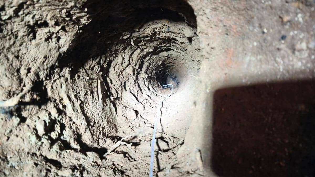 Kronologi Balita Terperosok Lubang Sempit Sedalam 4 Meter di Tebet