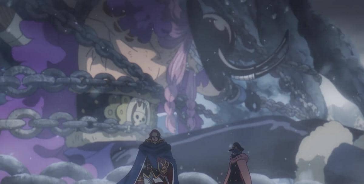 Dua karakter berdiri di depan sosok raksasa berantai dengan rambut ungu dan tanduk besar dalam suasana bersalju dari anime One Piece.