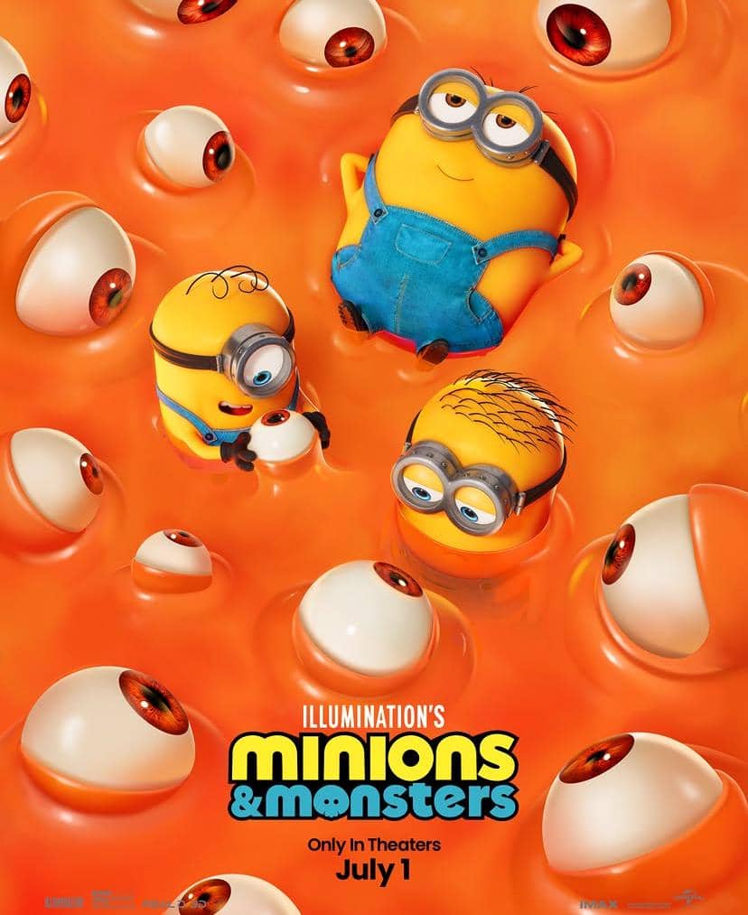 Tiga karakter Minion berada di kolam oranye berisi bola mata besar dalam poster film animasi berjudul Minions & Monsters.