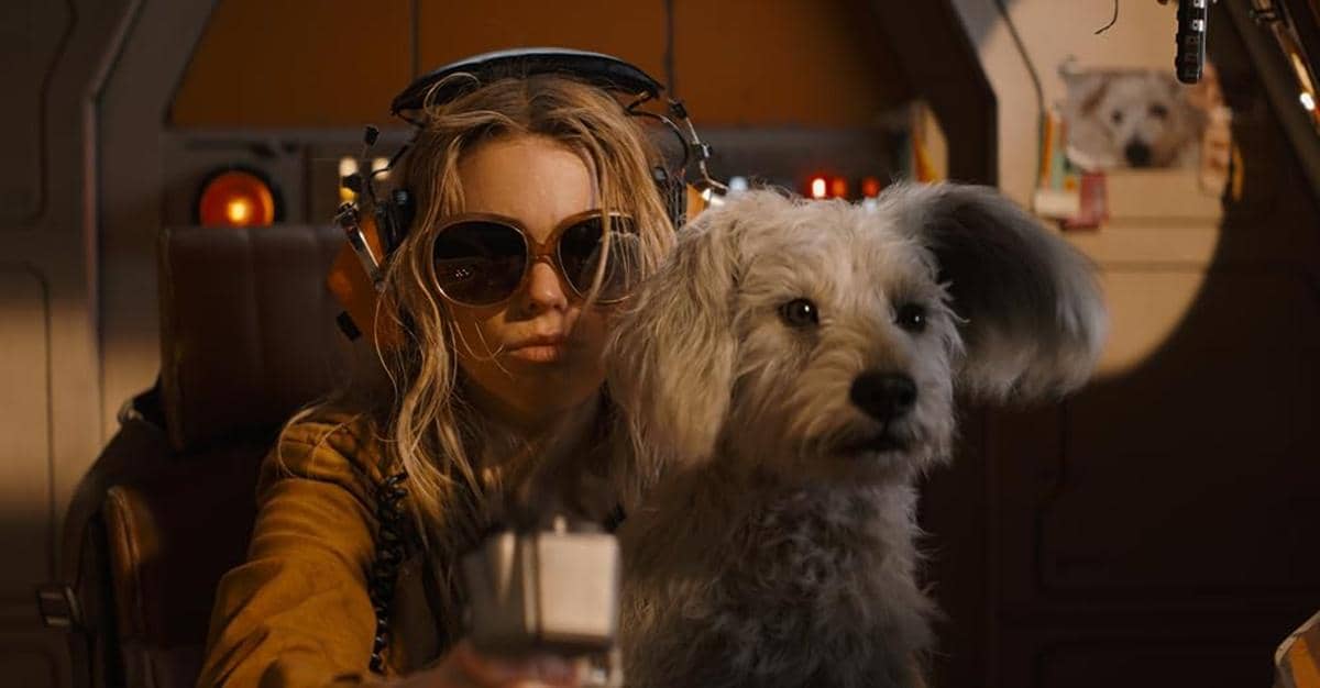 Lagunya Catchy Semua, Ini Daftar Soundtrack Film Supergirl