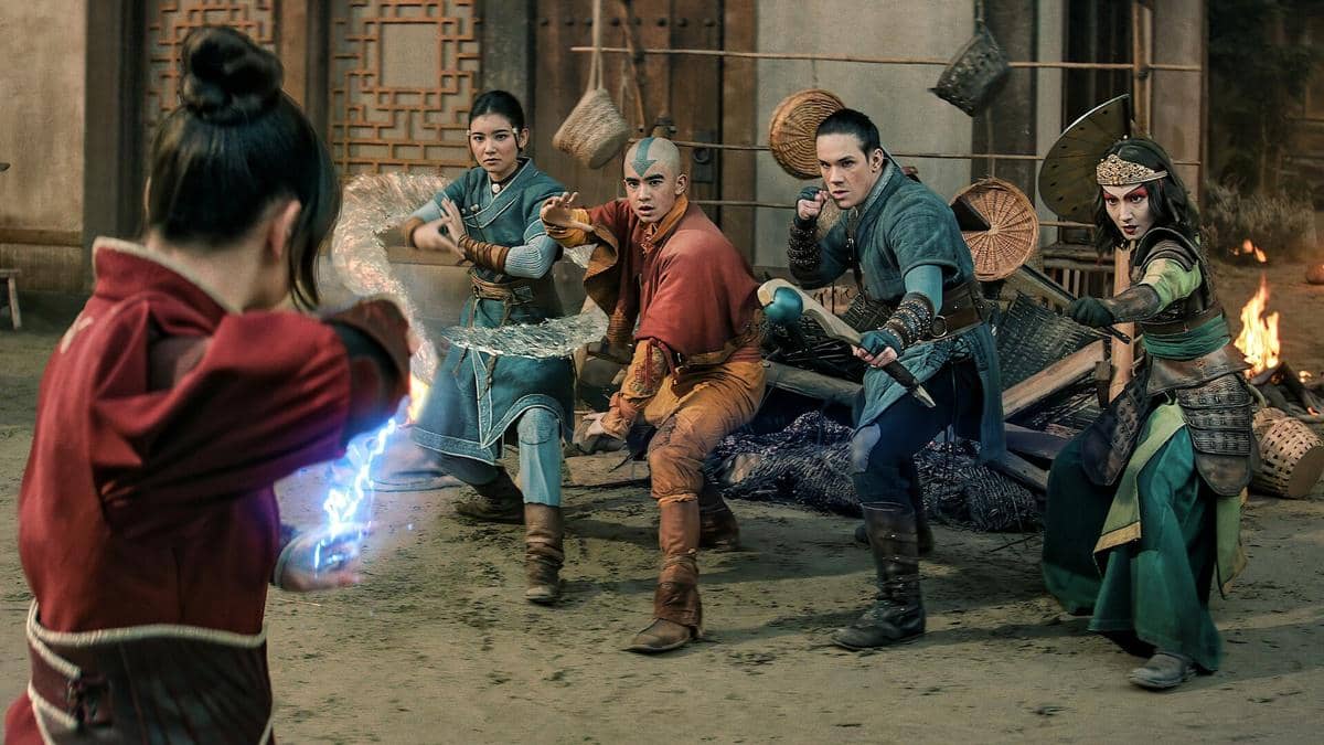 4 Perbedaan Avatar The Last Airbender Season 2 dari Versi Animasinya