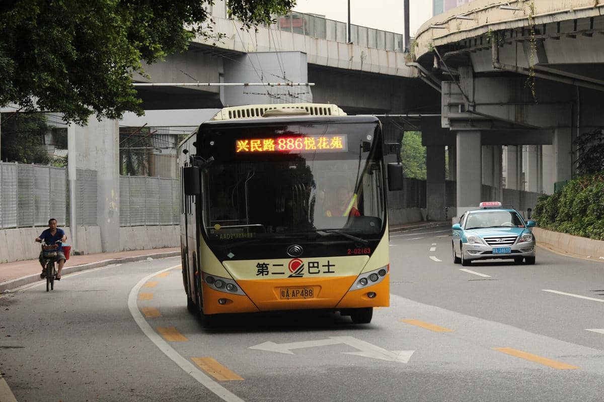 potret bus di Guangzhou