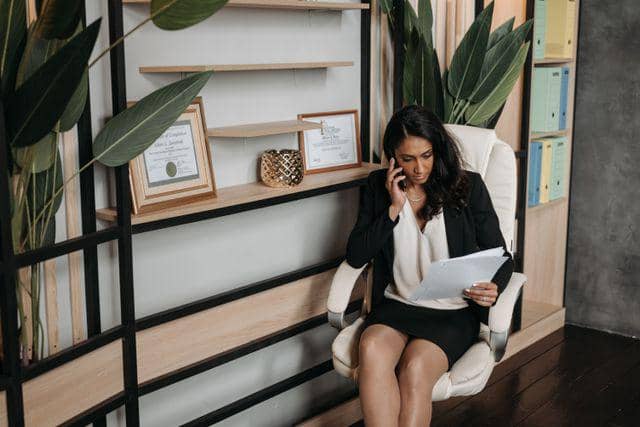 ilustrasi seorang business woman