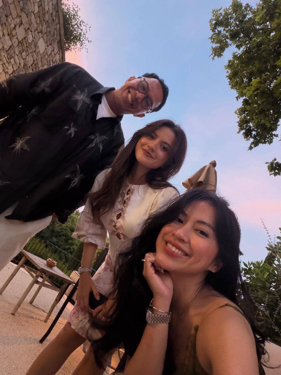 Marsha Aruan berlibur di Provence, Prancis