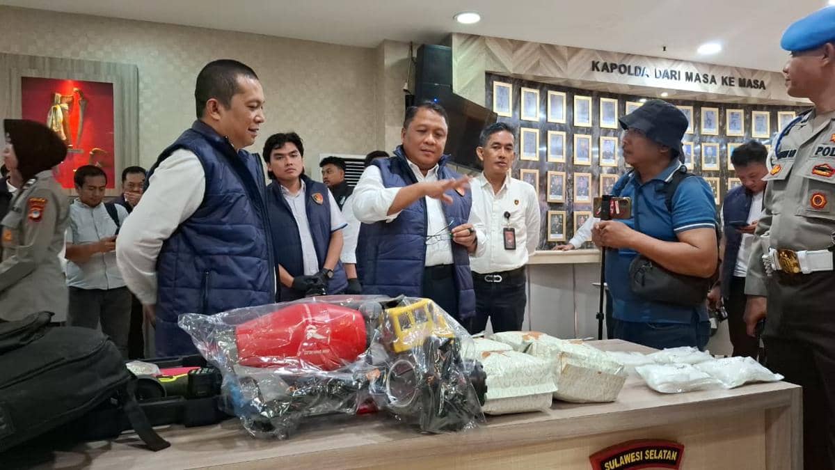 Direktur Reserse Narkoba Polda Sulsel, Kombes Pol. Sugeng Sudarso, Senin (29/6/2026). IDN Times/Darsil Yahya