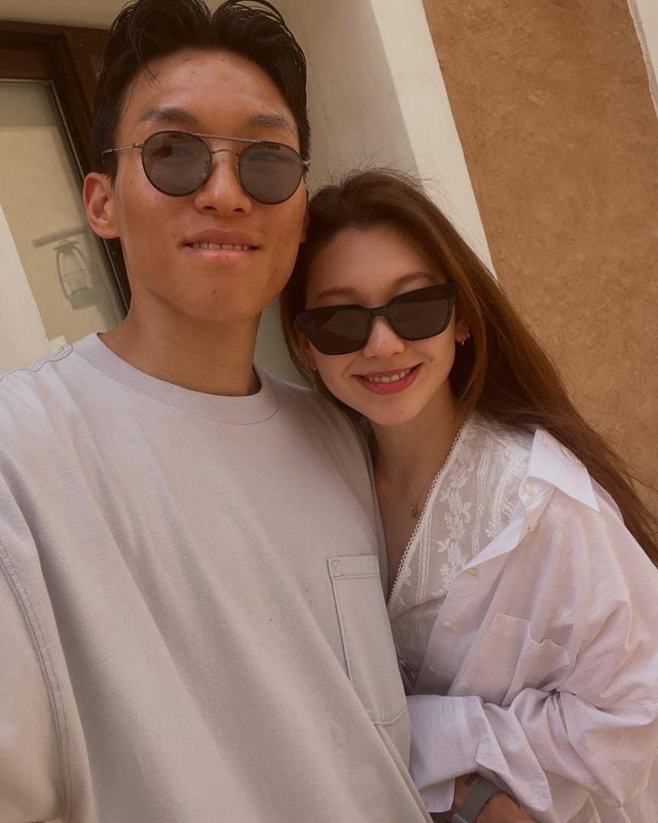 Model Kim Seung Gyu dan kiper tim nasional Korea Selatan Kim Jin Kyung 
