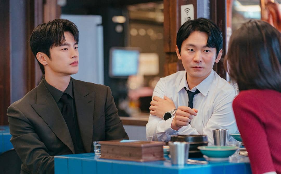cuplikan drama See You at Work Tomorrow 