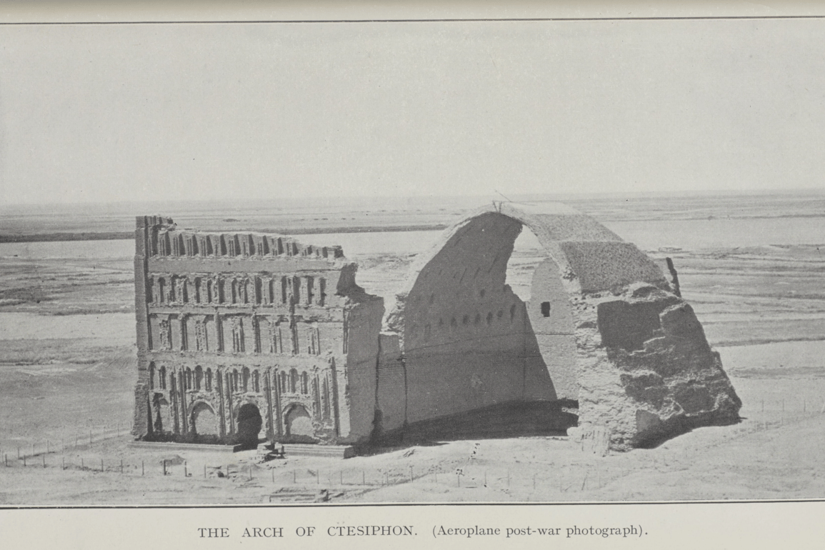 Taq Kasra, Irak sekitar tahun 1924