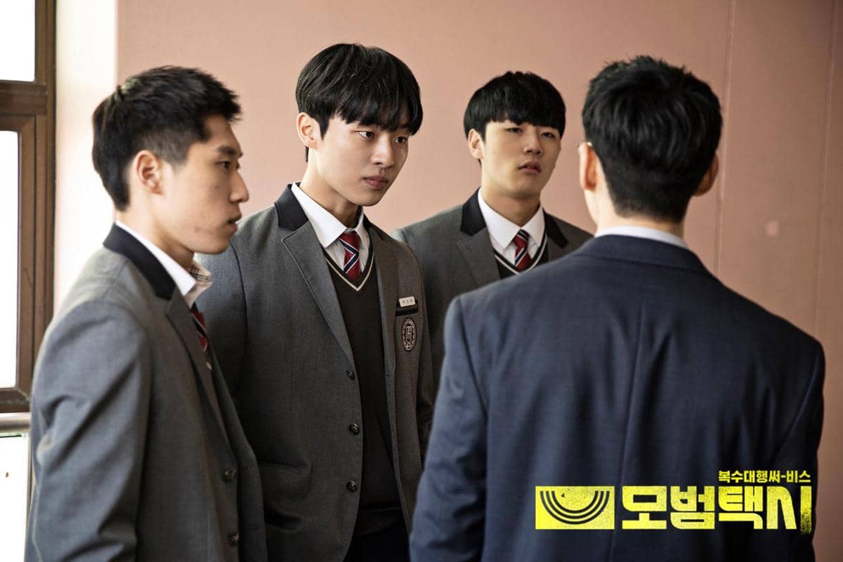 cuplikan drama Taxi Driver 1
