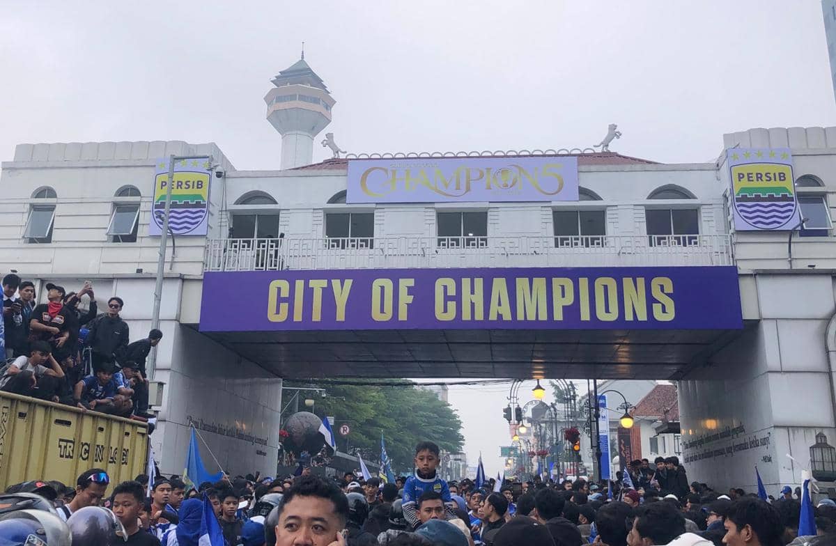 perayaan persib juara