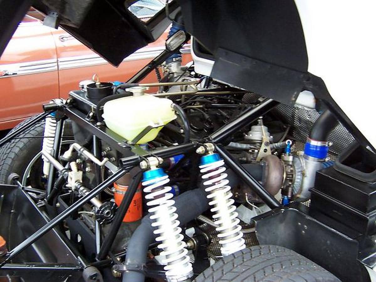 ilustrasi shockbreaker mobil