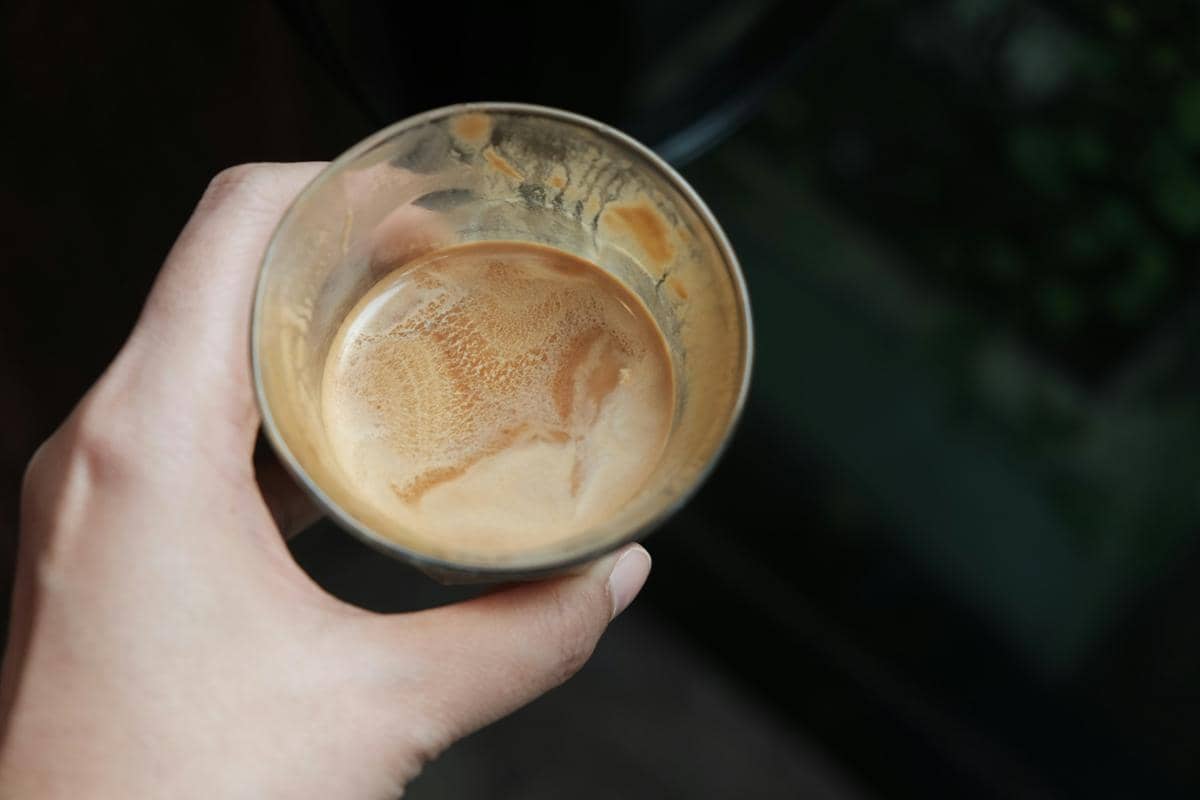 ilustrasi dirty latte