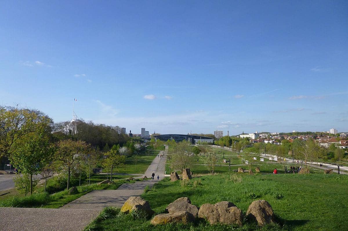 potret kawasan hijau bernama Parc de la Seille (Taman Seille ) di Kota Metz, Prancis