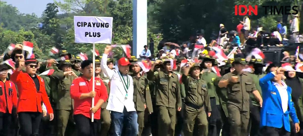 Batalyon Gabungan Cipayung Plus dan BEM Ikut Delfile HUT Bhayangkara