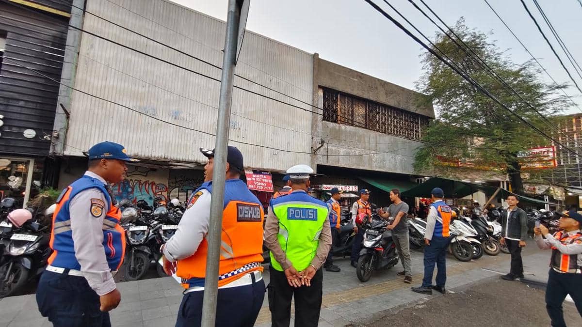 dishub, parkir liar, parkir kendaraan, penertiban lalu lintas