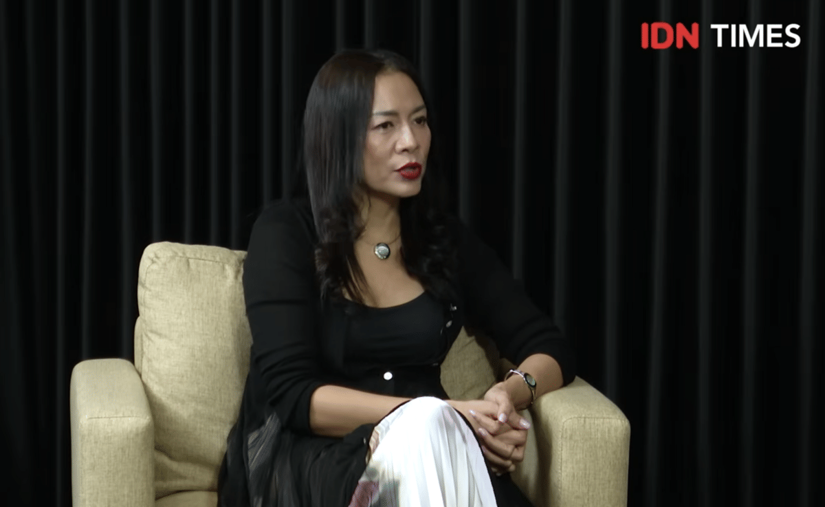 Dee Lestari pada Senin (29/6/2026)