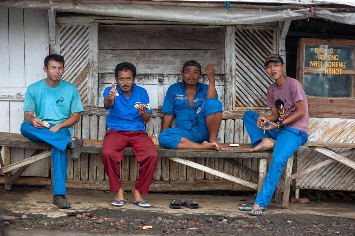 kehidupan bertetangga
