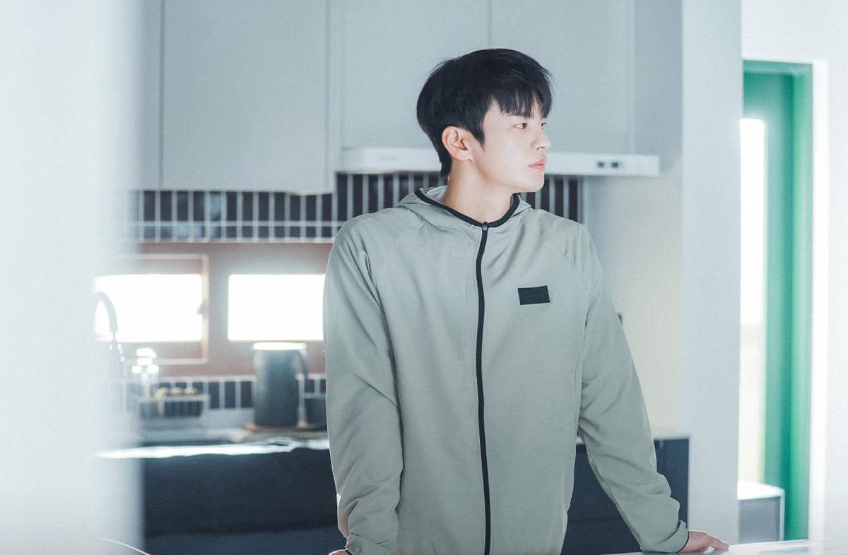still cut drama Korea See You at Work Tomorrow