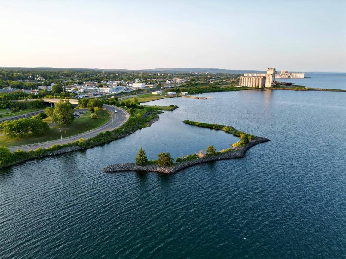 ilustrasi Thunder Bay