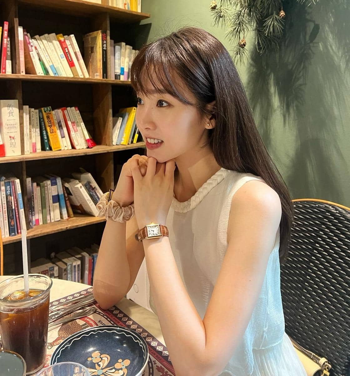 Potret Lee Ji Min