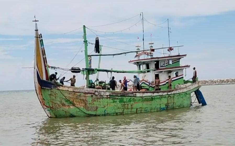 Kapal Nelayan Asal Lamongan Dikabarkan Hilang di Perairan Kangean