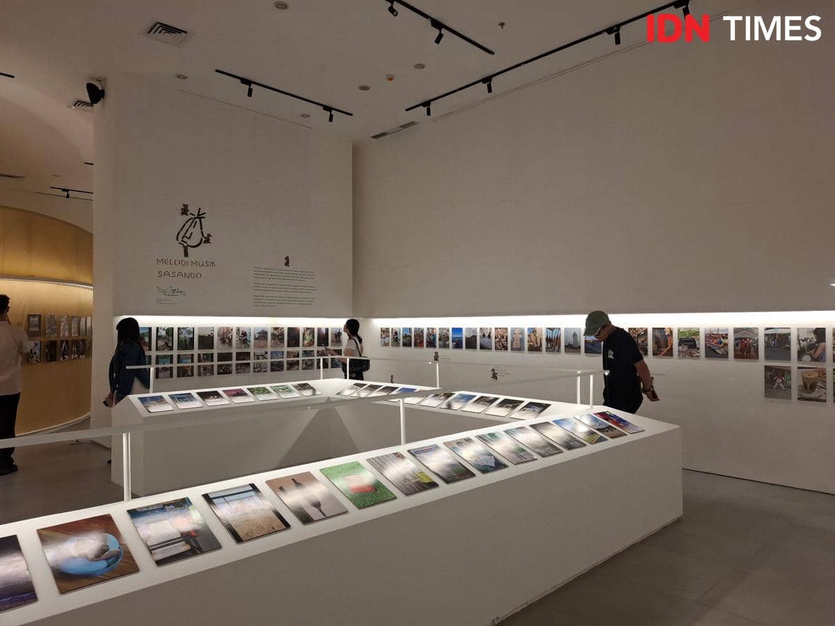 Pameran Awan Cerah di Taman Ismail Marzuki (IDN Times/Adyaning Raras)