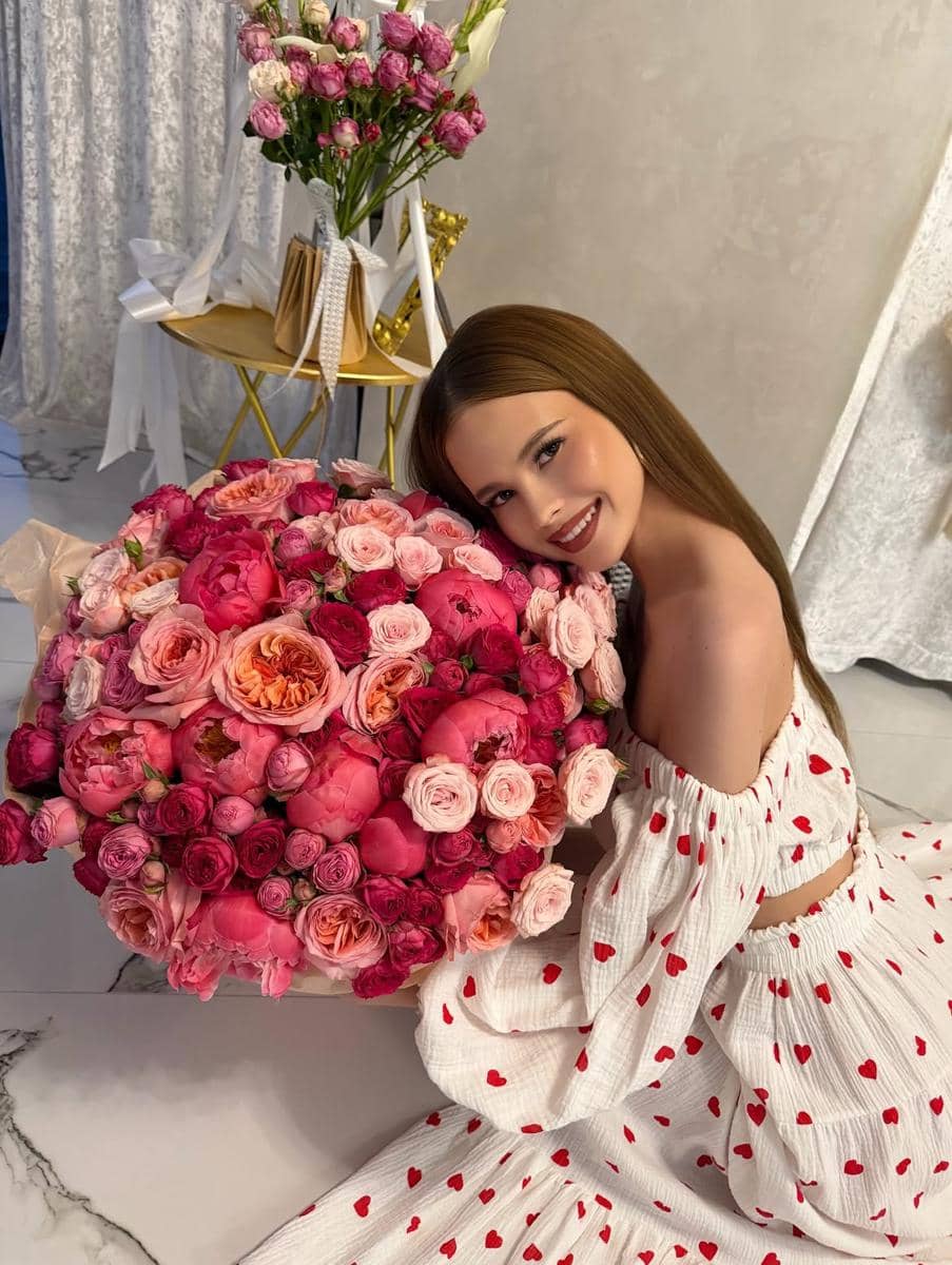 Potret Aliya Korotkaya, Beauty Queen yang Dekat Presiden Belarus