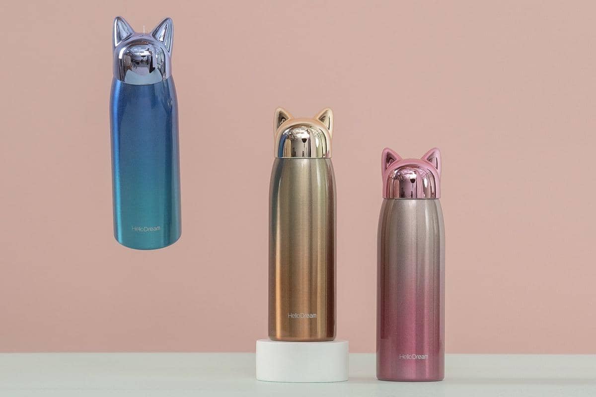 ilustrasi tumbler estetik untuk menambah semangat melakukan sustainable lifestyle