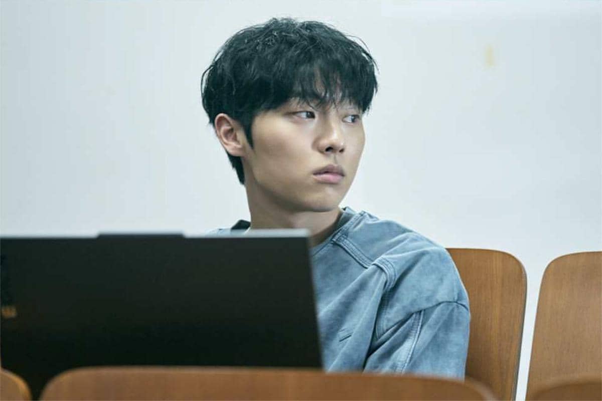 Choi Hyun Wook di drakor Notes from the Last Row