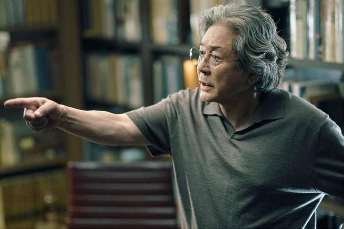 Choi Min Sik di drakor Notes from the Last Row