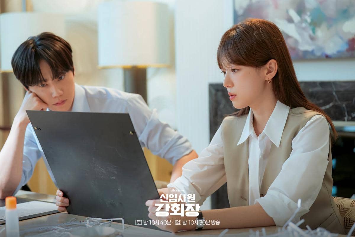 Lee Jun Young dan Lee Joo Myung di Reborn Rookie