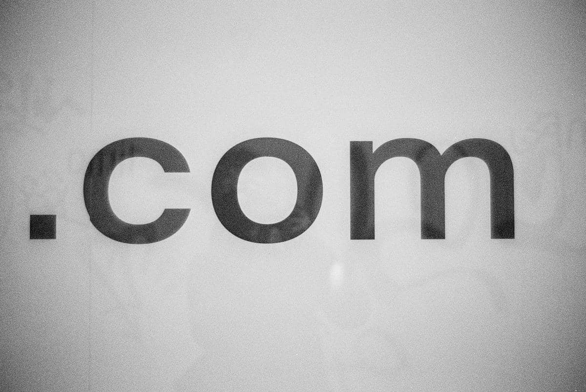 domain dot com