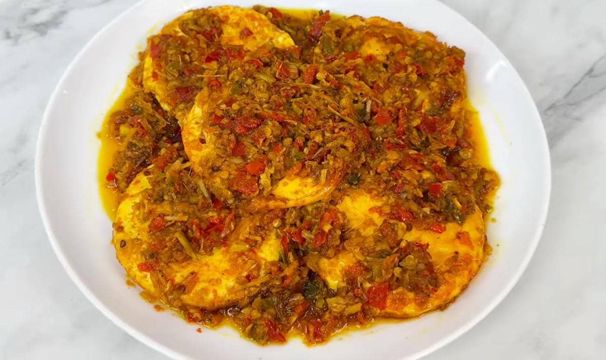 Resep Telur Bumbu Betutu yang Cocok buat Lauk Makan Siang 