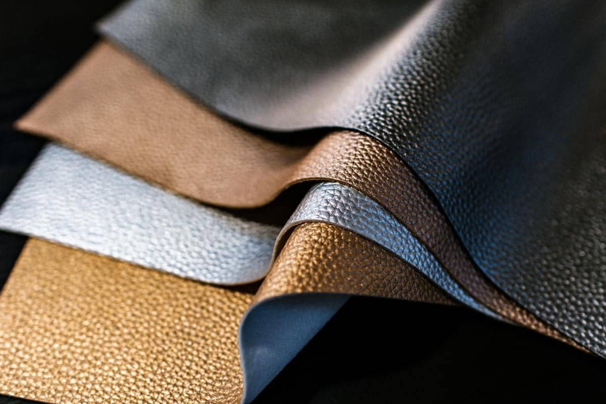 ilustrasi leather