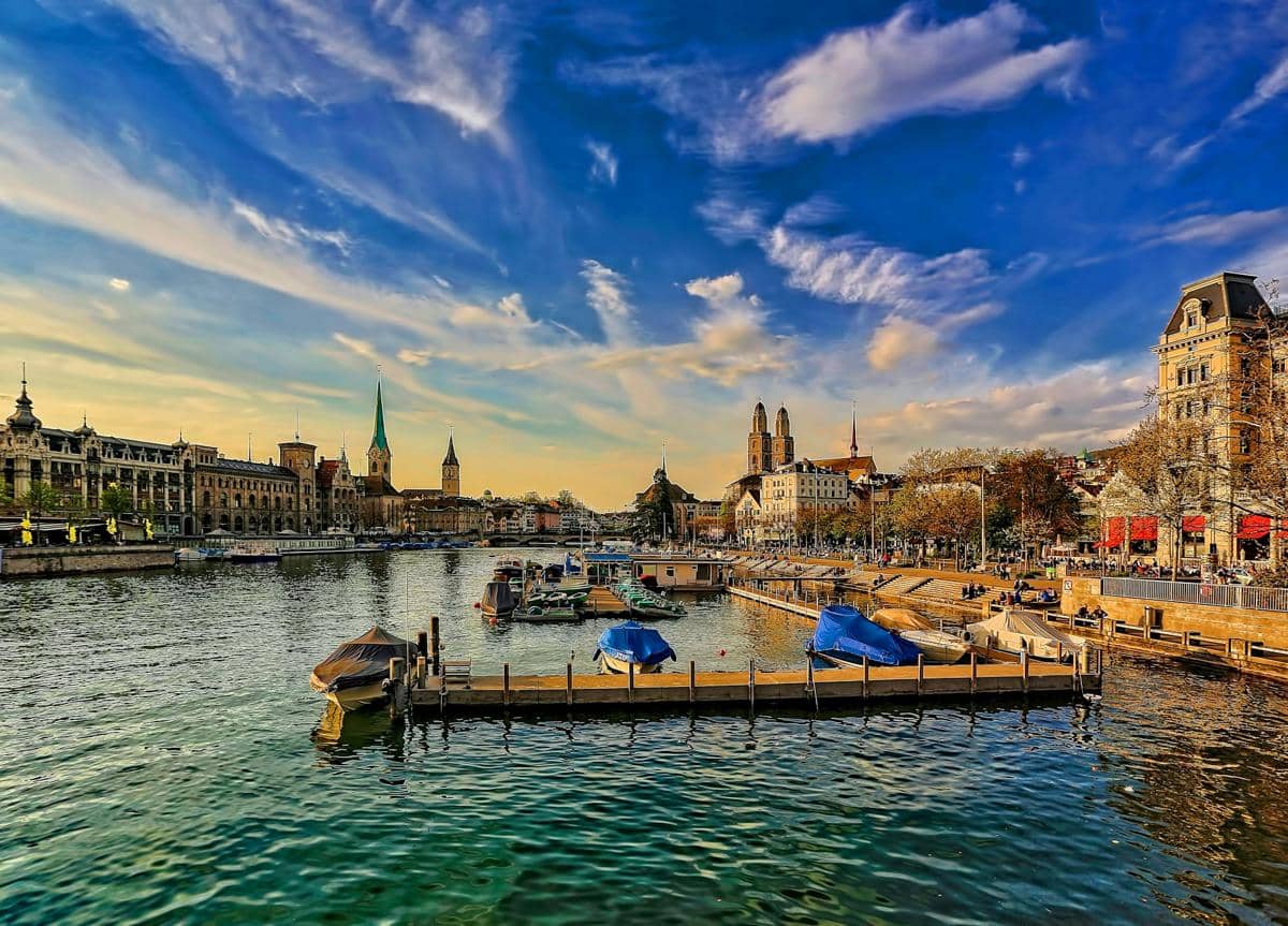 ilustrasi Zurich, Swiss