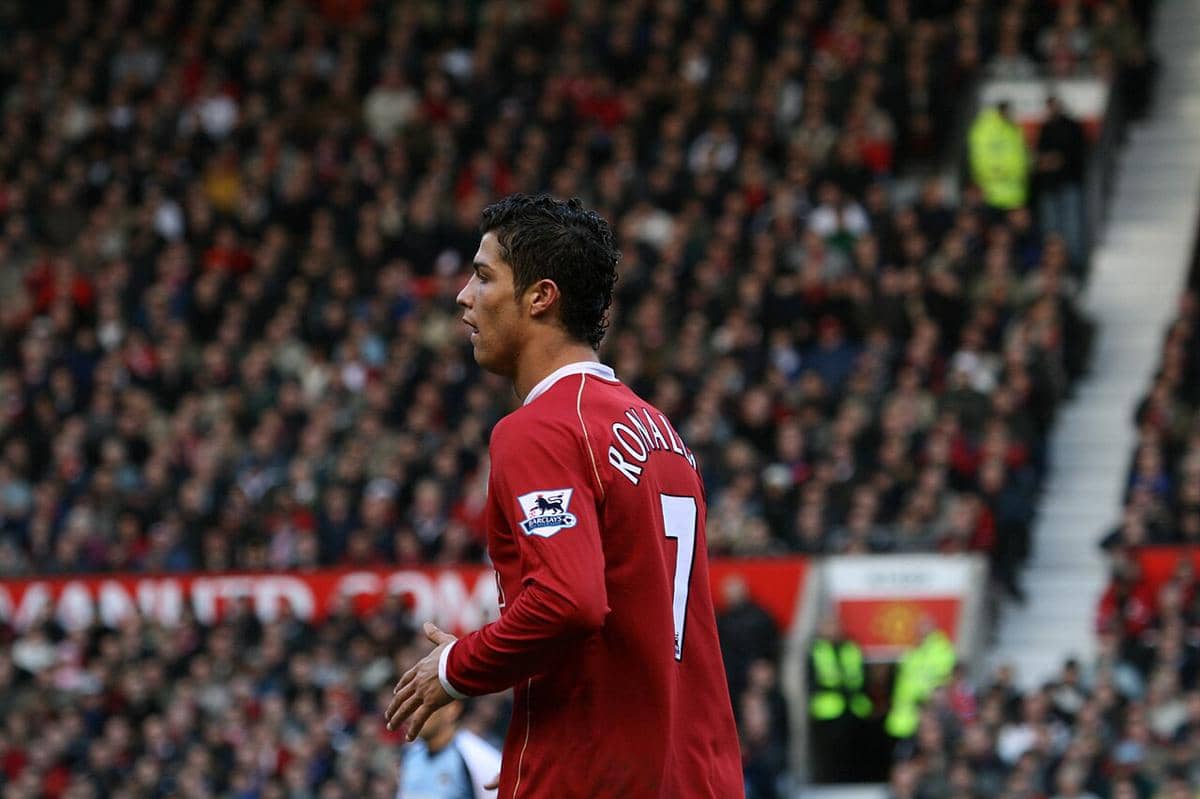 gaya rambut Ronaldo dari masa ke masa