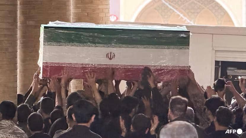 Jelang Pemakaman Ayatollah Ali Khamenei, Jutaan Pelayat Hadir di Iran