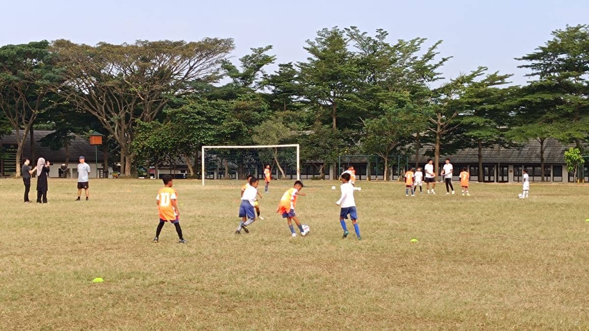 Ratusan Pesepak Bola Cilik Bandung Berebut Tempat Turnamen Singapura