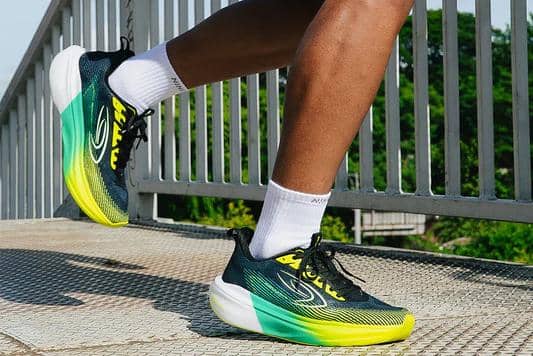 foto sepatu Nineten asli