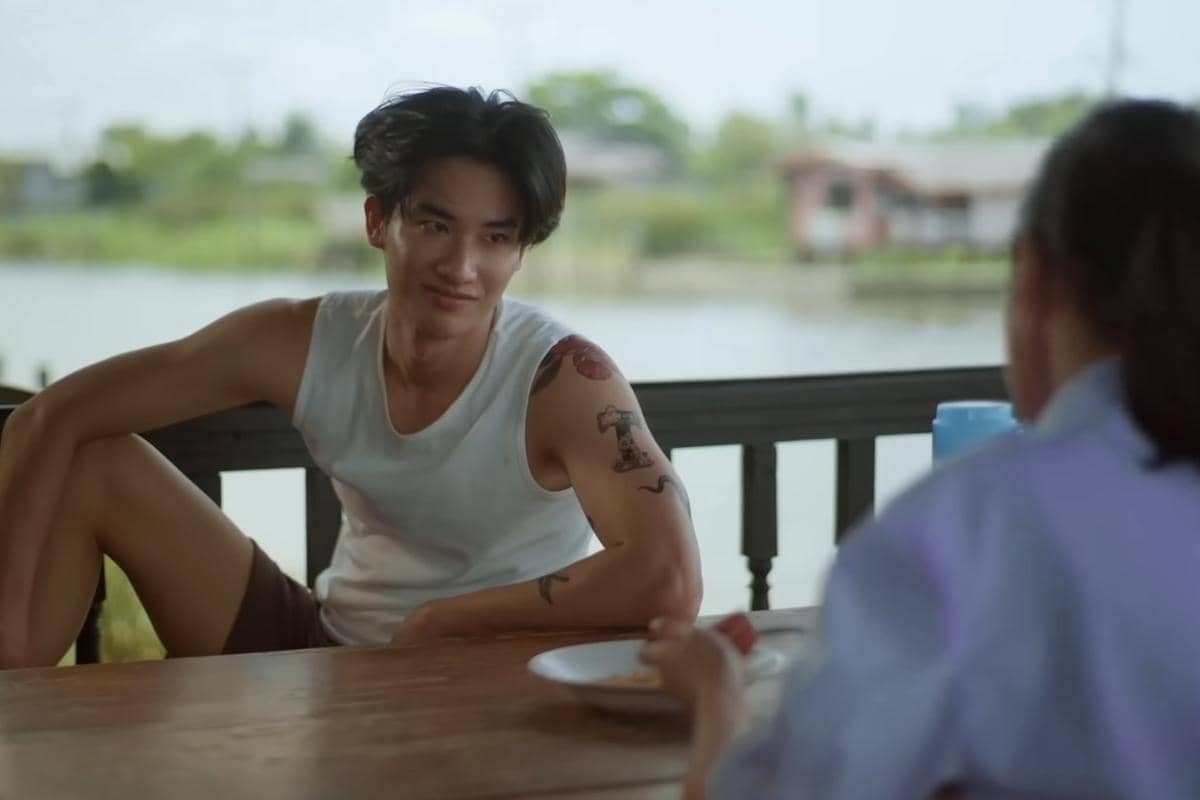 9 Fakta Peran Tay Tawan dalam Drama BL Thailand A Dog and A Plane