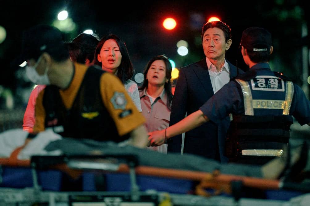 still cuts drama Notes from the Last Row