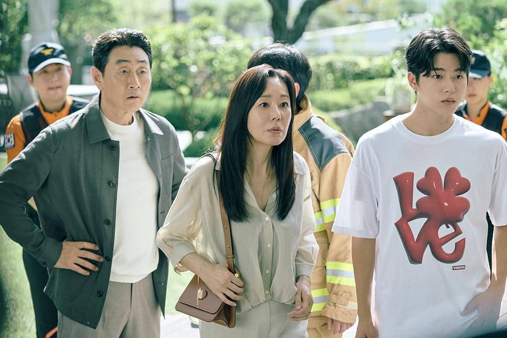still cuts drama Notes from the Last Row