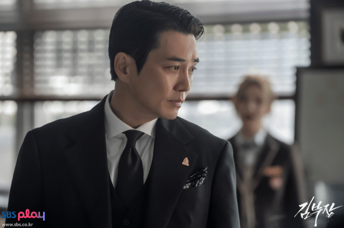 Joo Sang Wook di drama Agent Kim Reactivated