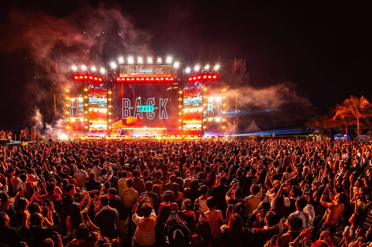 Mainstage.jpg