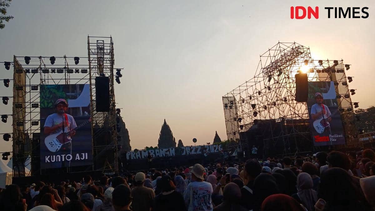 Kunto Aji Perkenalkan Lagu Baru 'Berani' di Prambanan Jazz 2026