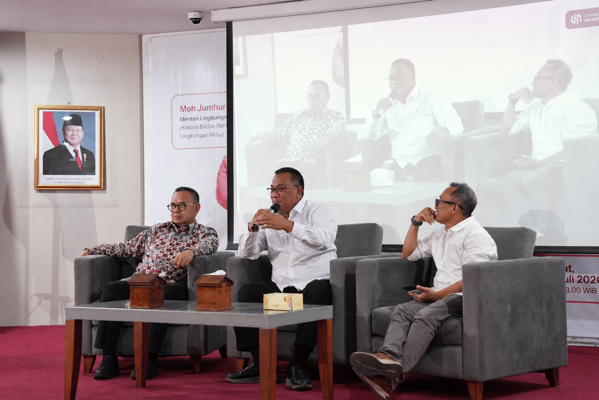 Menteri LH Jumhur Hidayat Harap Ada Moratorium Penebangan Hutan